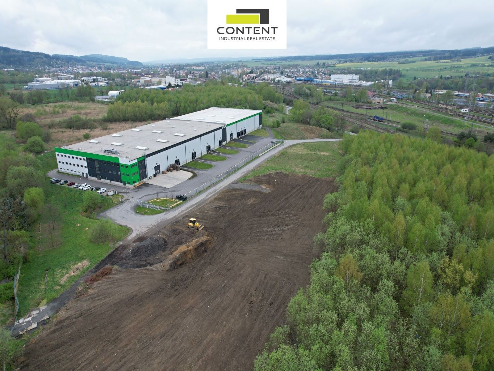 Pronájem komerčního prostoru 900 m² - foto 11