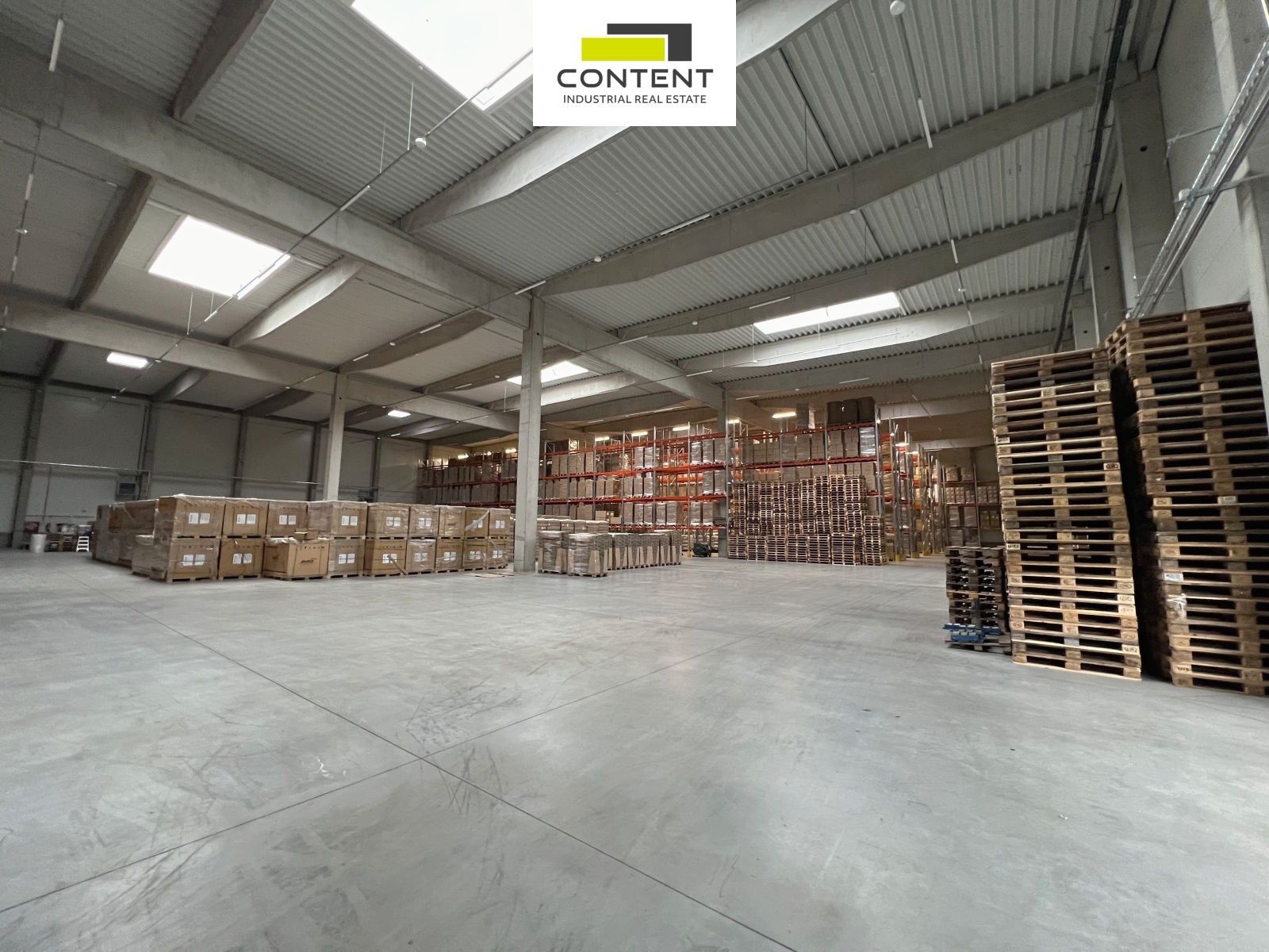 Pronájem komerčního prostoru 900 m² - foto 18