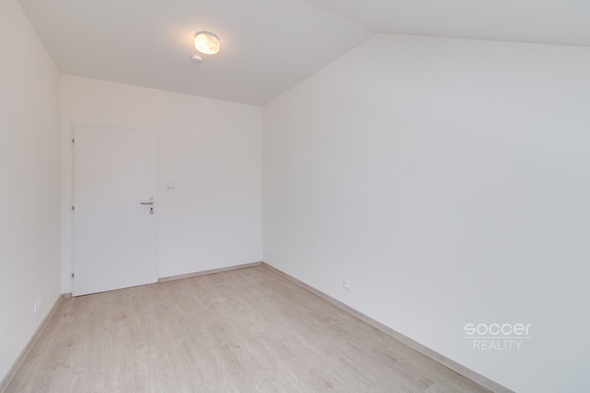 Pronájem bytu 2+kk 52 m² - foto 4