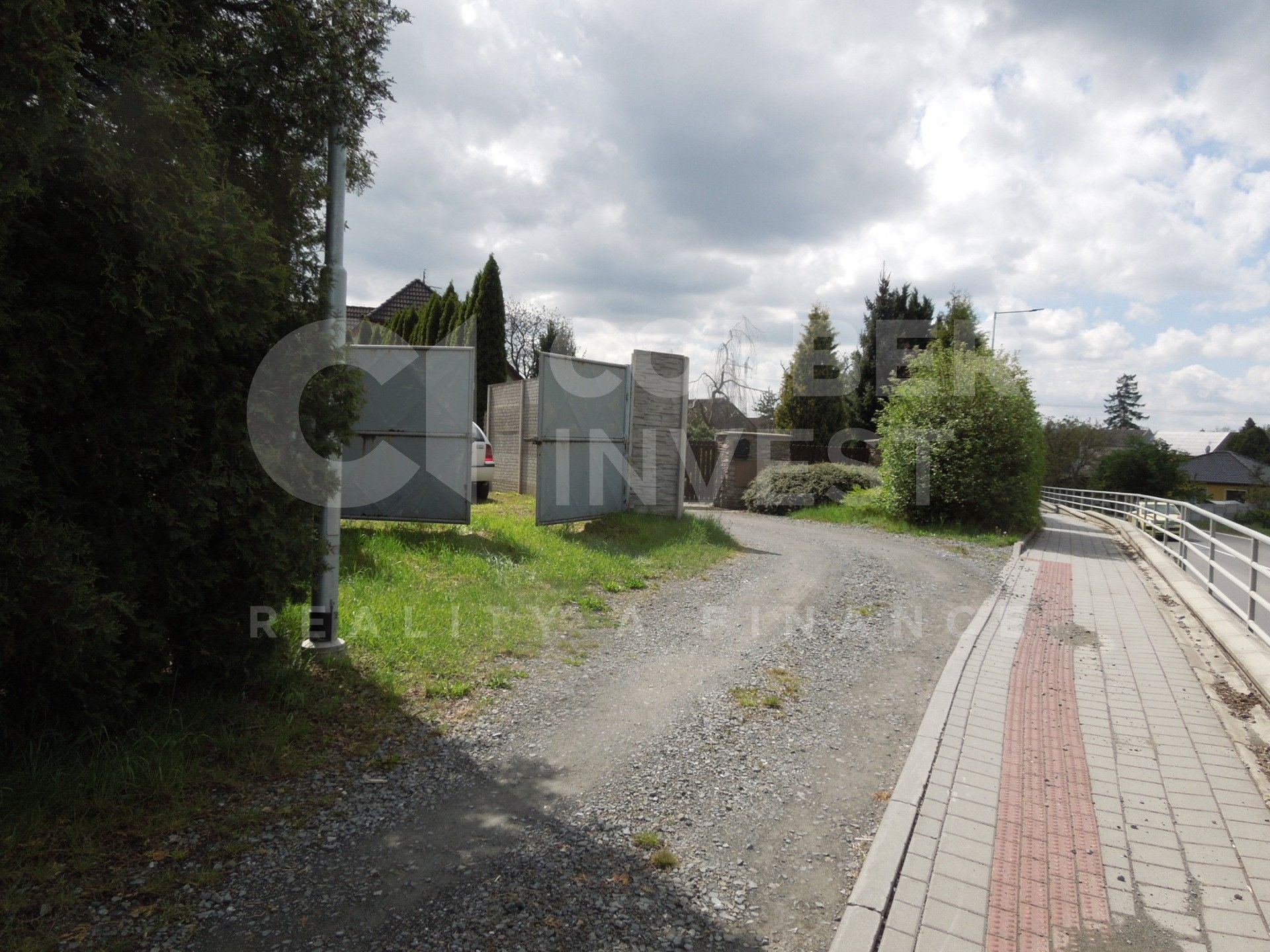 Prodej pozemku 800 m² - foto 3