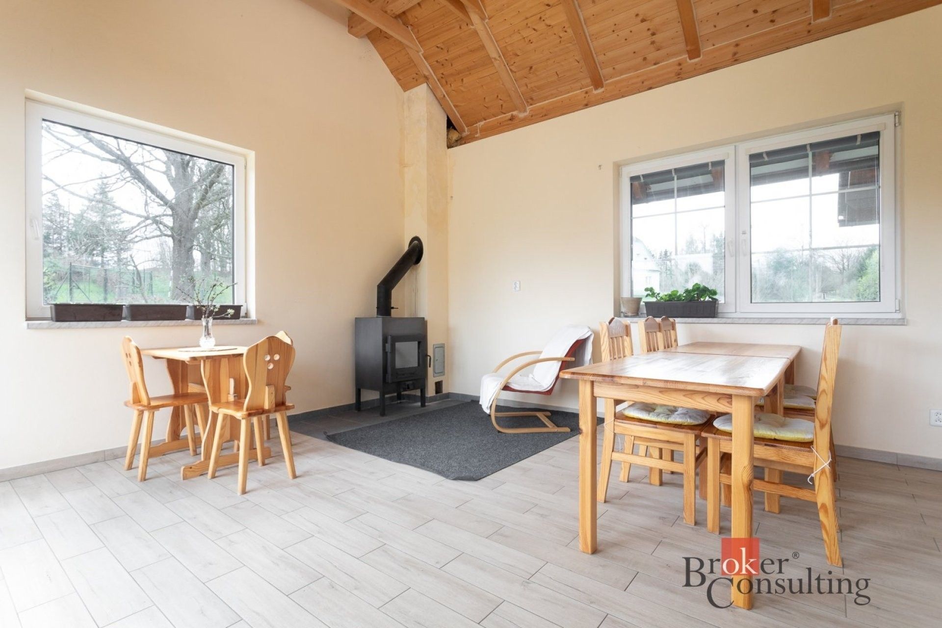Prodej komerčního prostoru 261 m² - foto 7