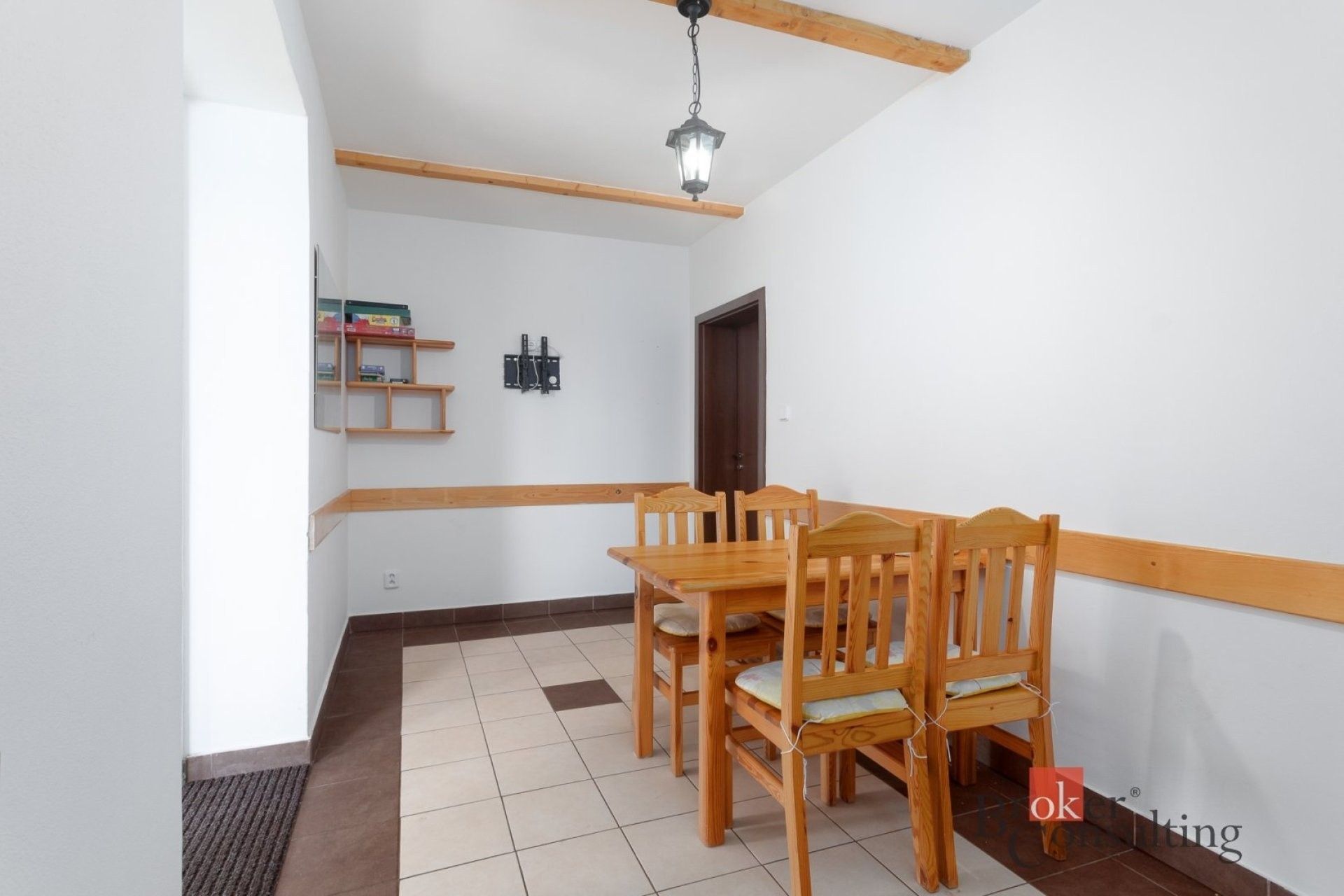 Prodej komerčního prostoru 261 m² - foto 6