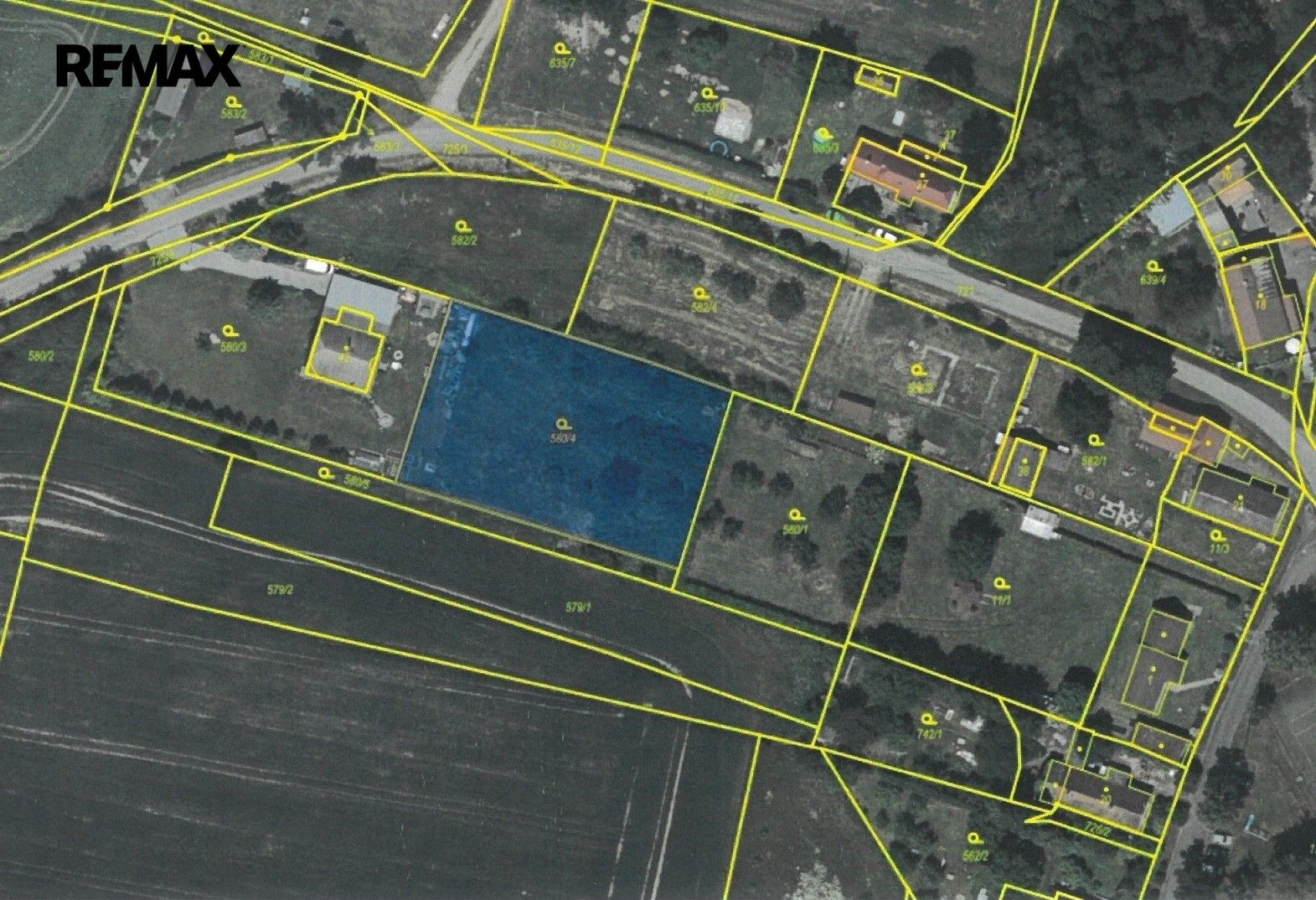 Prodej pozemku 1875 m² - foto 2