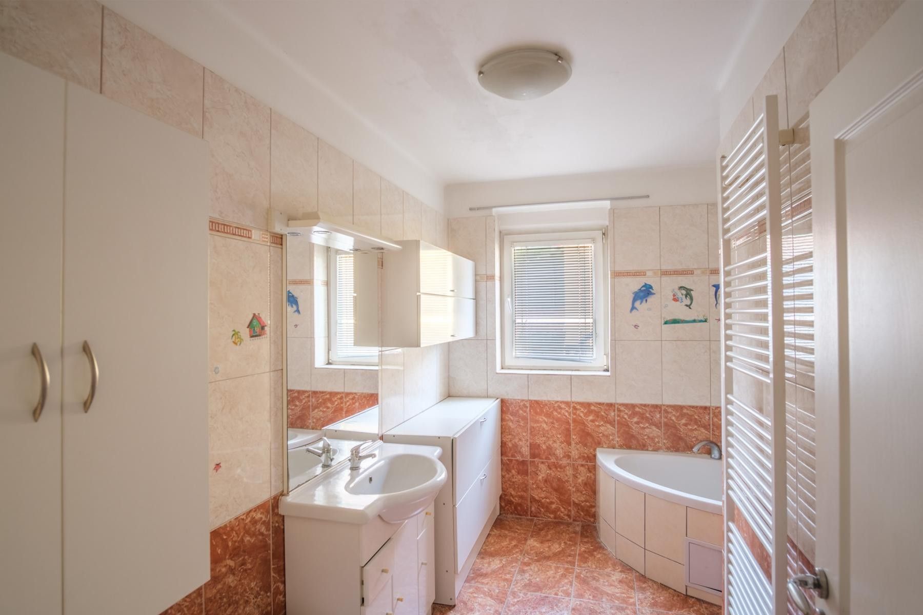 Prodej nemovitosti 440 m² - foto 17