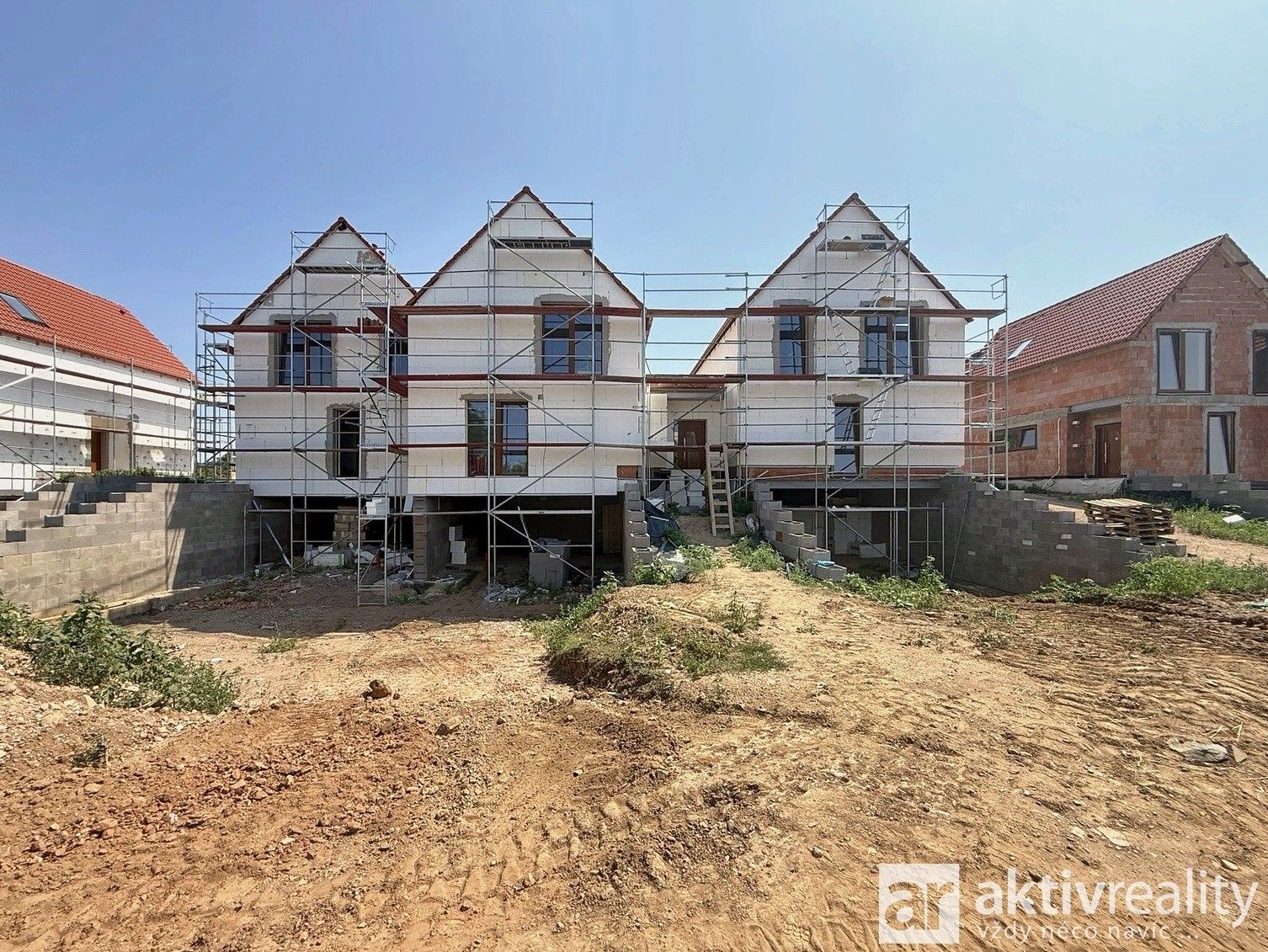 Prodej nemovitosti 192 m² - foto 3