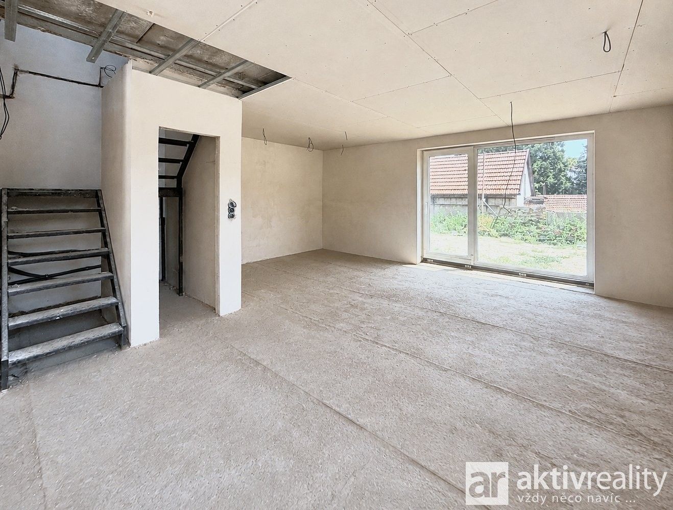 Prodej nemovitosti 192 m² - foto 12