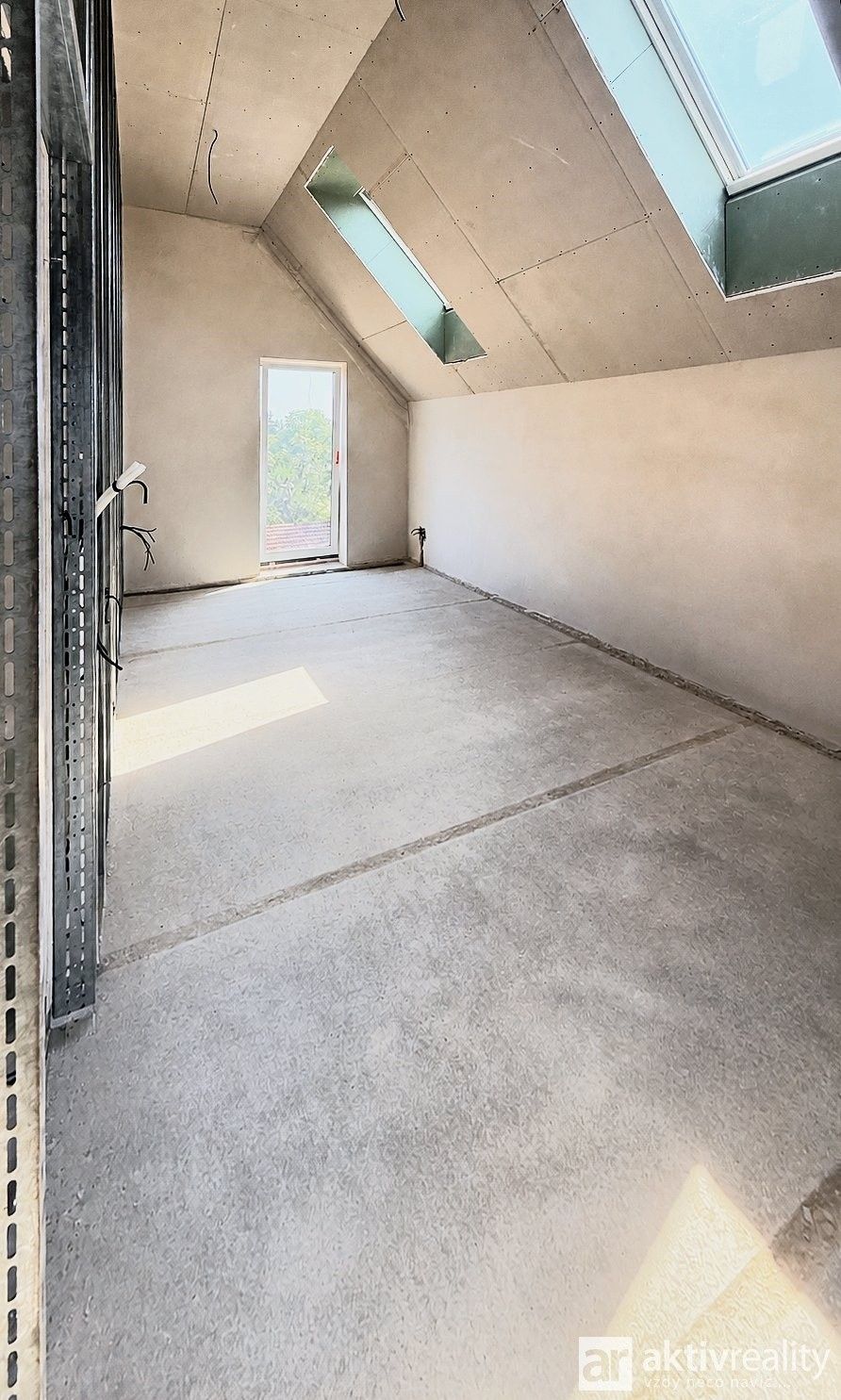 Prodej nemovitosti 192 m² - foto 23