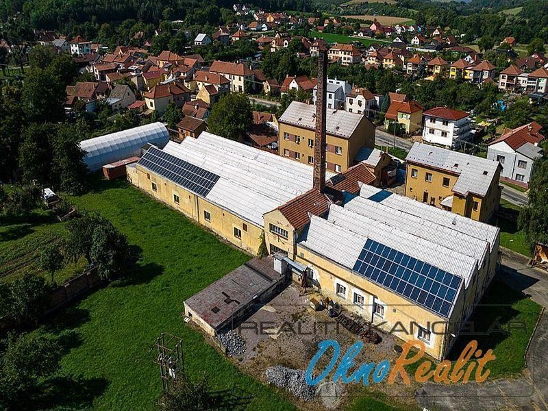 Pronájem komerčního prostoru 12000 m² - foto 1