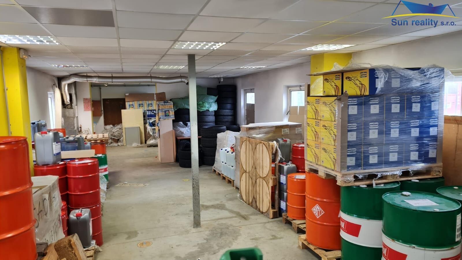 Pronájem nemovitosti 103 m² - foto 1