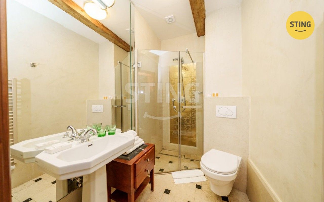 Prodej komerčního prostoru 2230 m² - foto 13