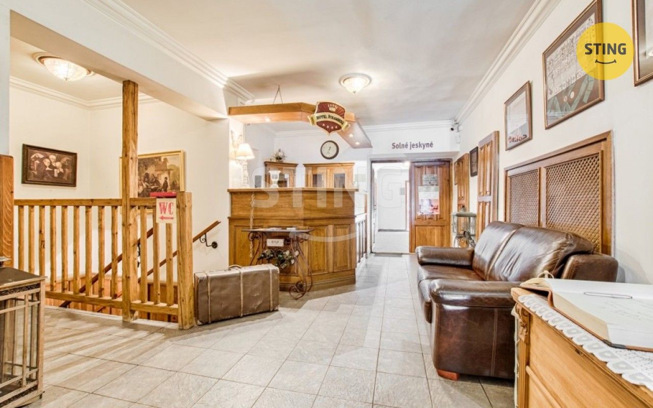 Prodej komerčního prostoru 2230 m² - foto 18