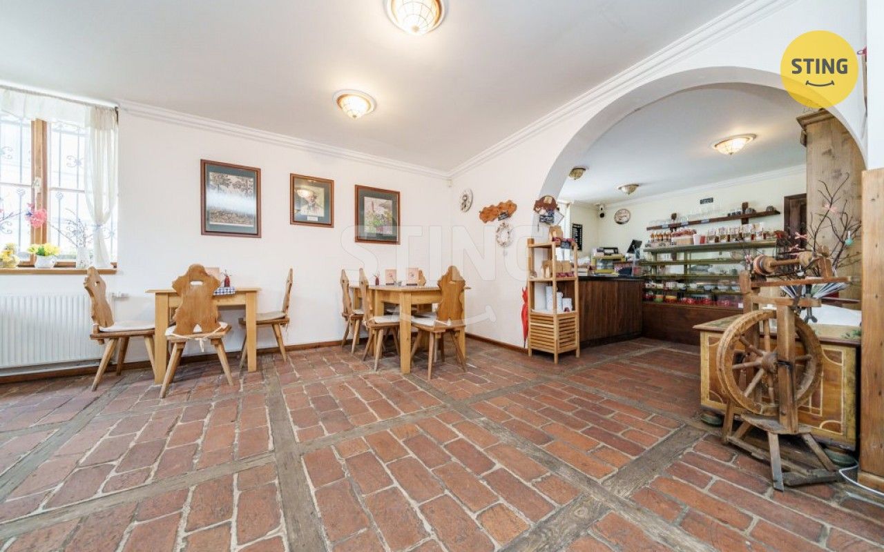 Prodej komerčního prostoru 2230 m² - foto 33