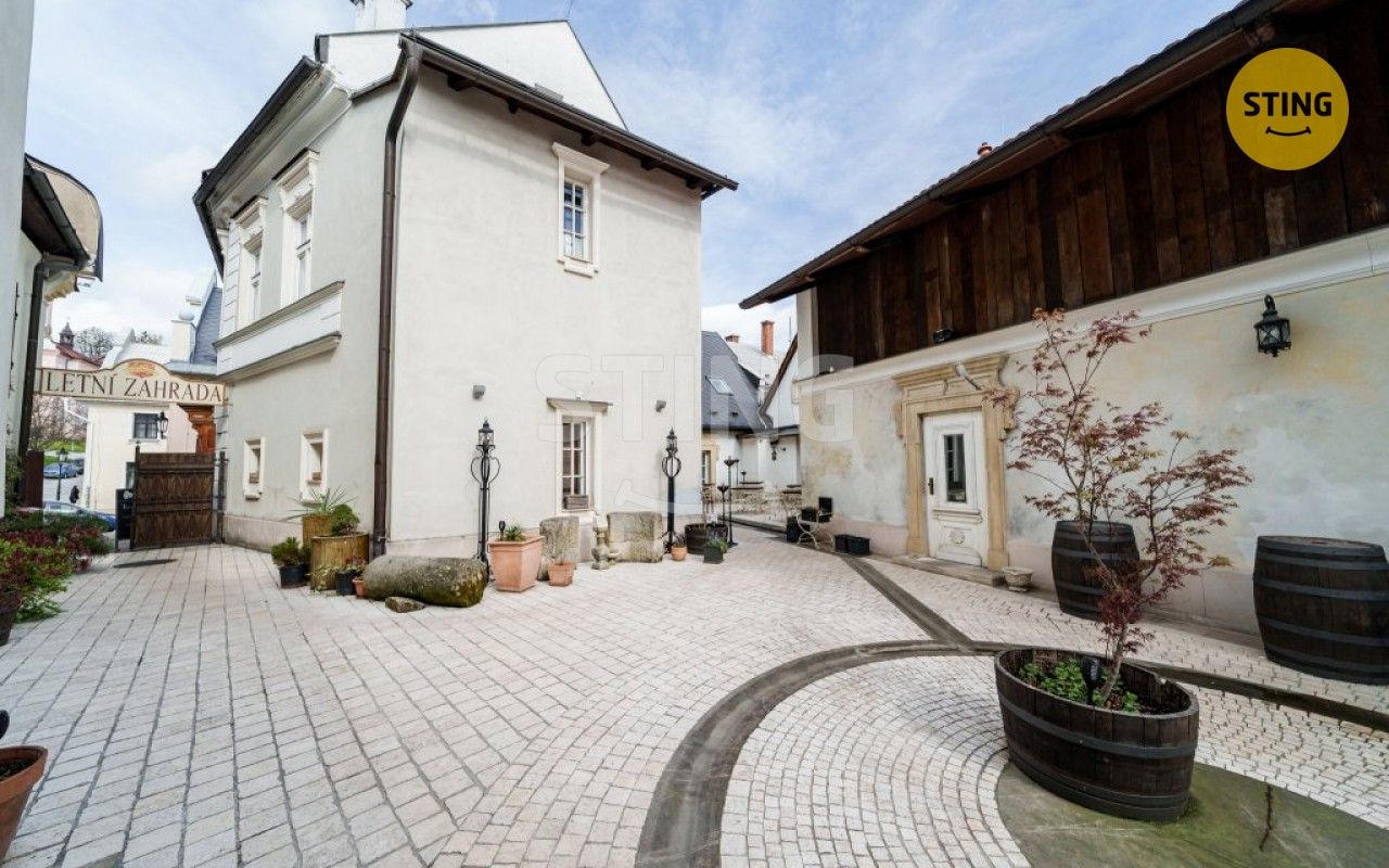 Prodej komerčního prostoru 2230 m² - foto 38