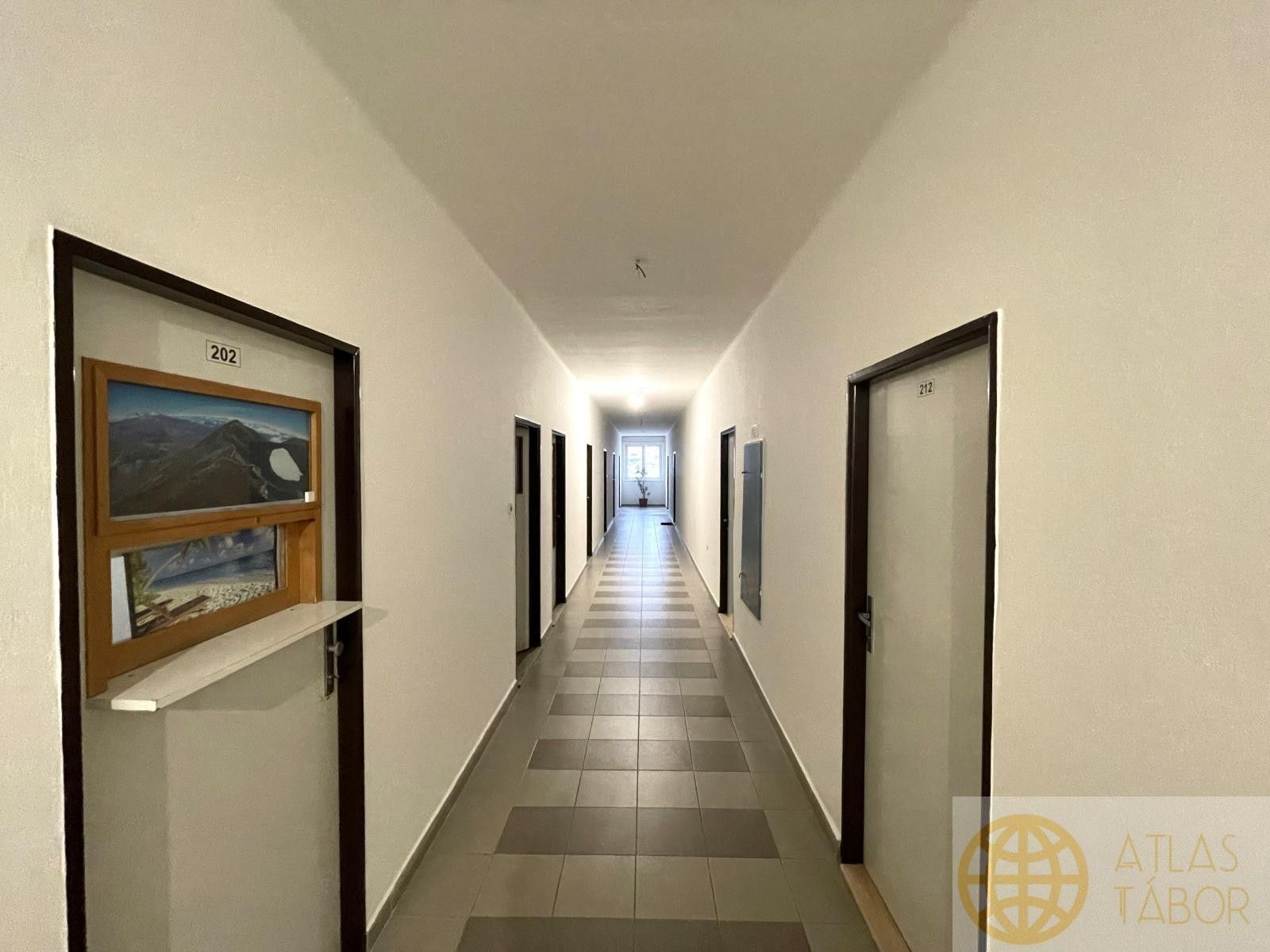 Pronájem komerčního prostoru 15 m² - foto 7