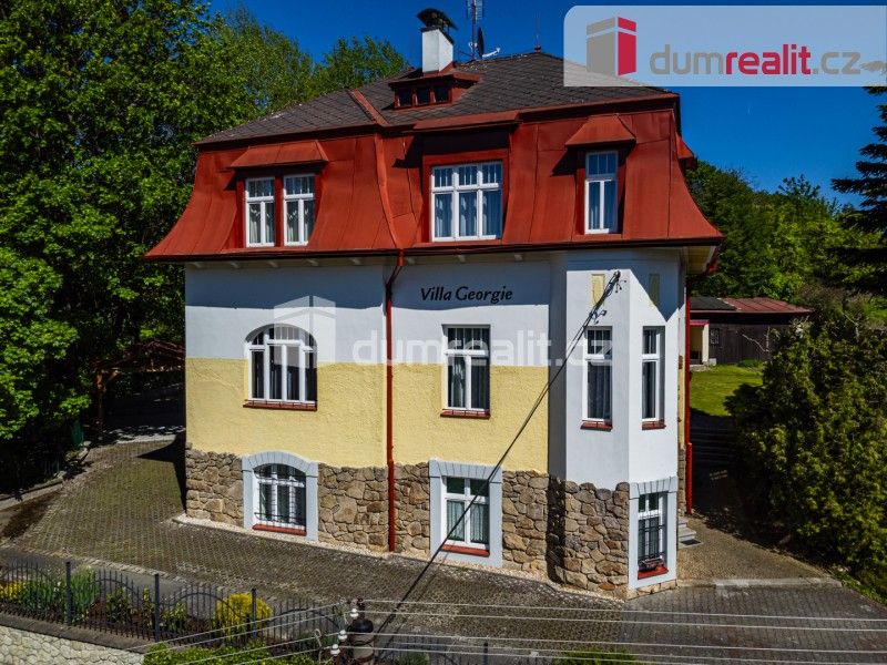 Prodej domu 290 m² - foto 1