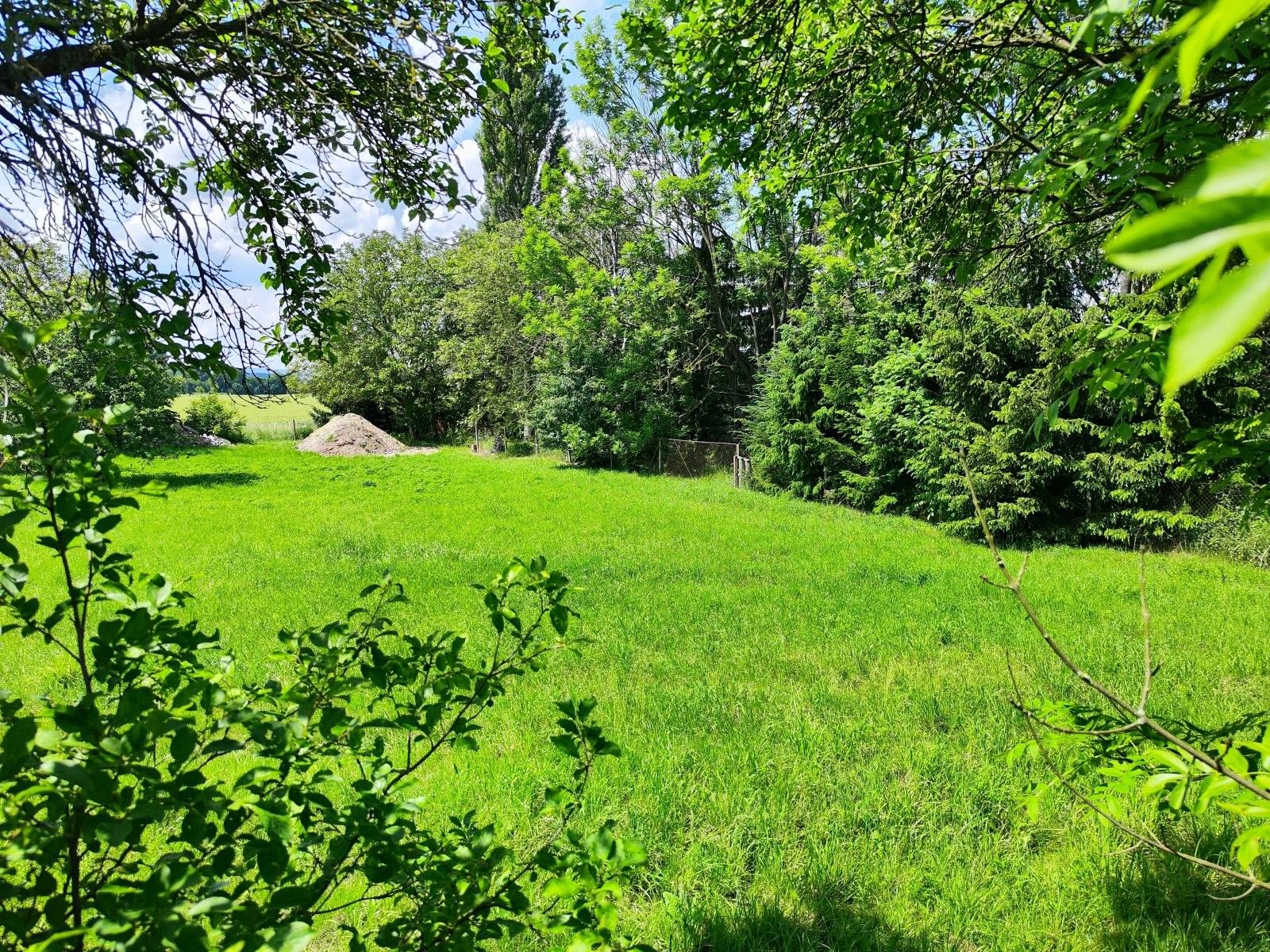 Prodej pozemku 1655 m² - foto 3