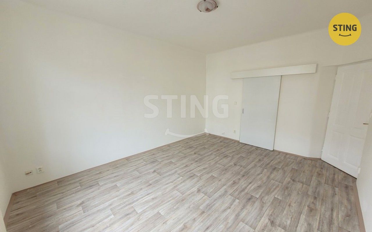 Pronájem bytu 2+kk 58 m² - foto 9