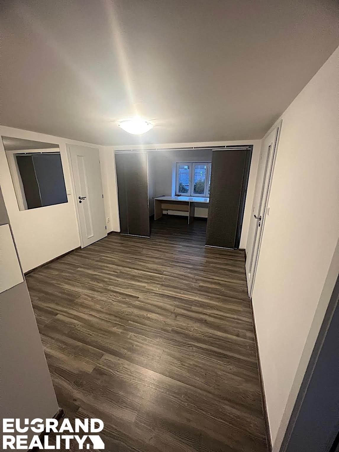 Prodej domu 700 m² - foto 14