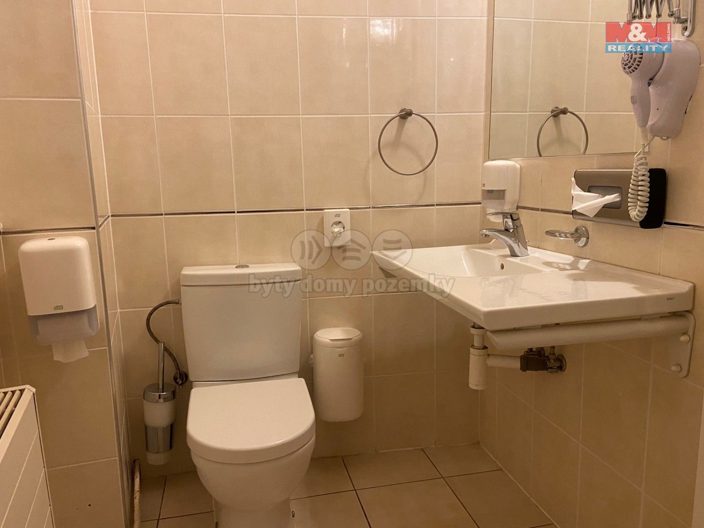 Pronájem bytu 4+kk 110 m² - foto 13