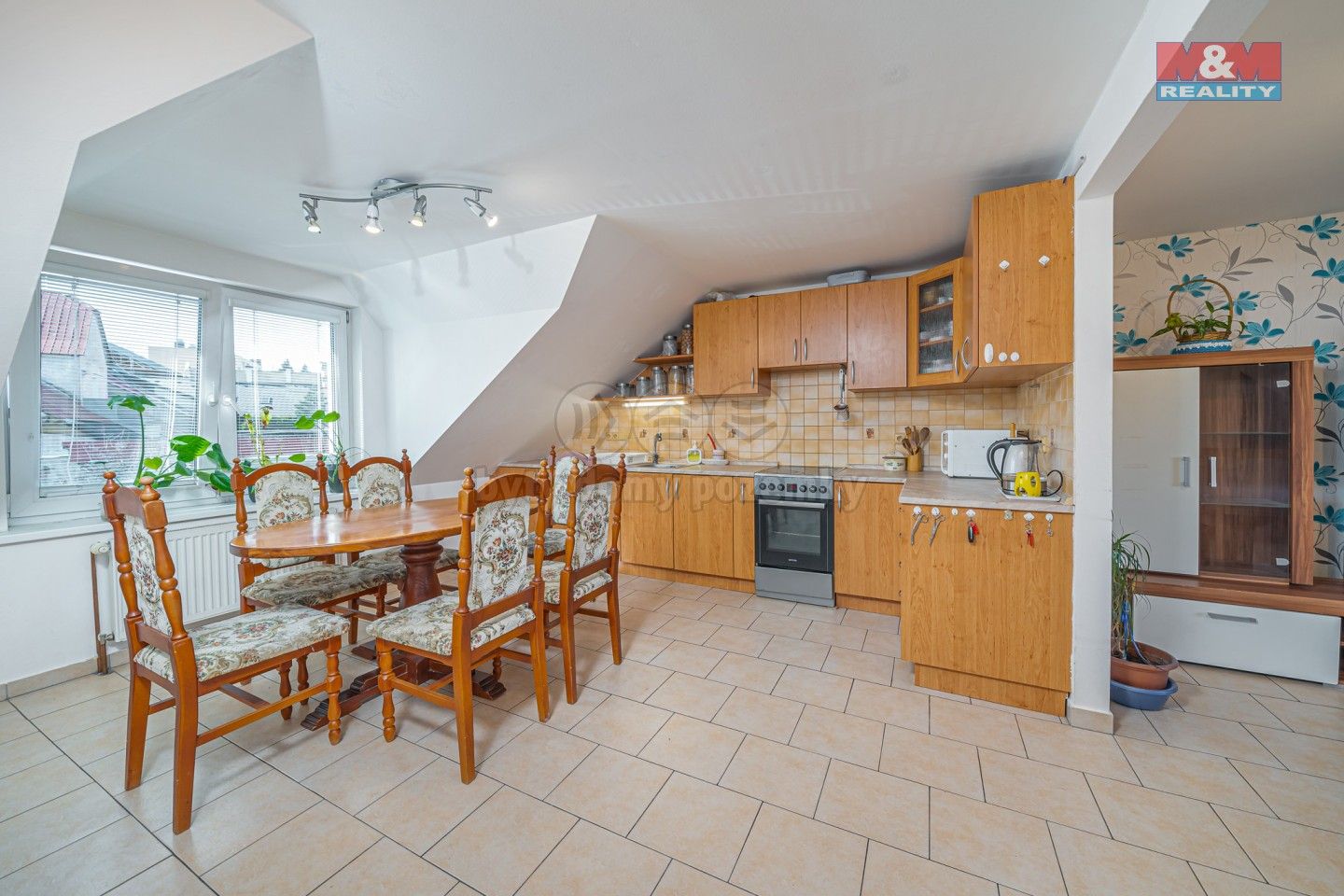 Prodej komerčního prostoru 450 m² - foto 17