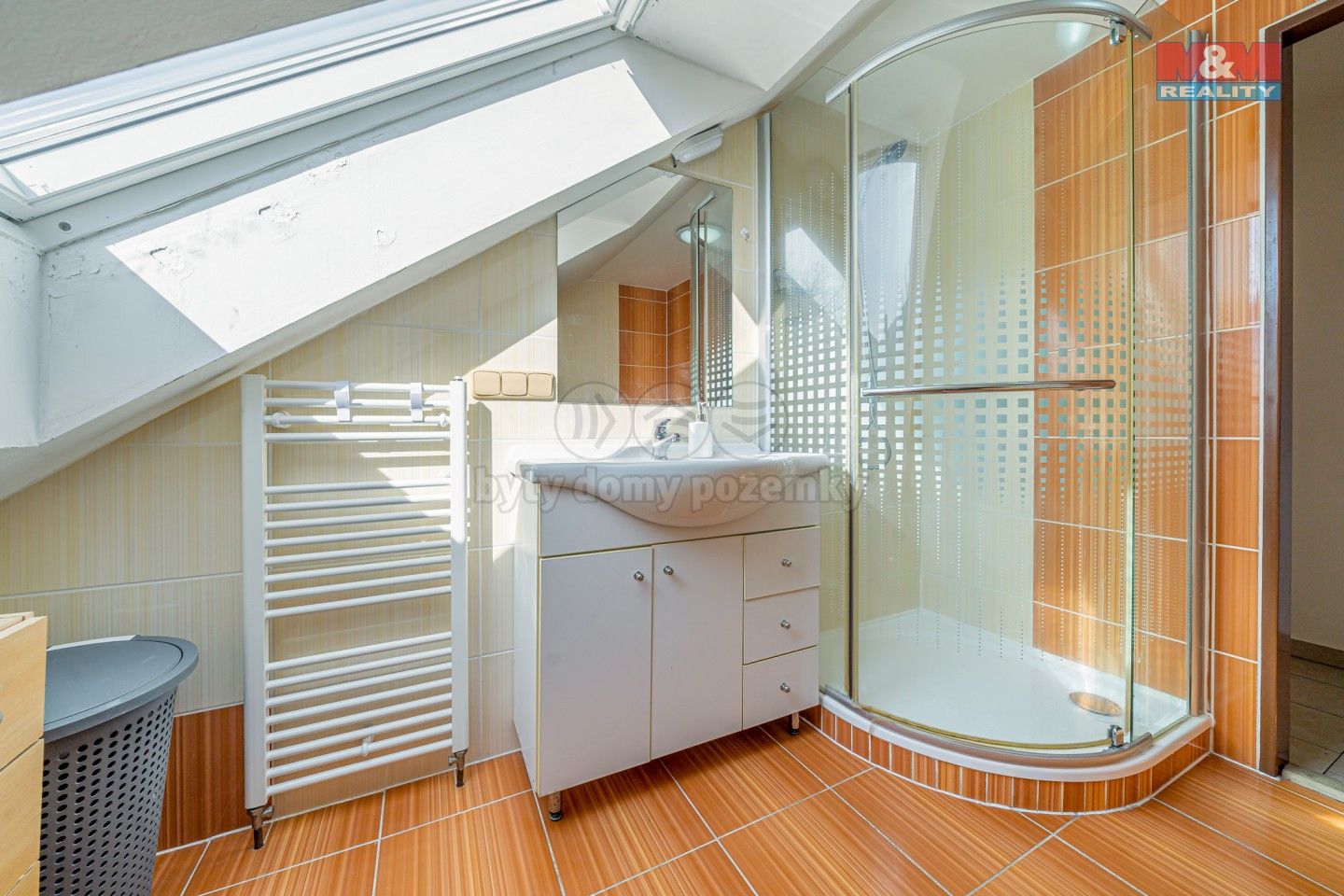 Prodej komerčního prostoru 450 m² - foto 22