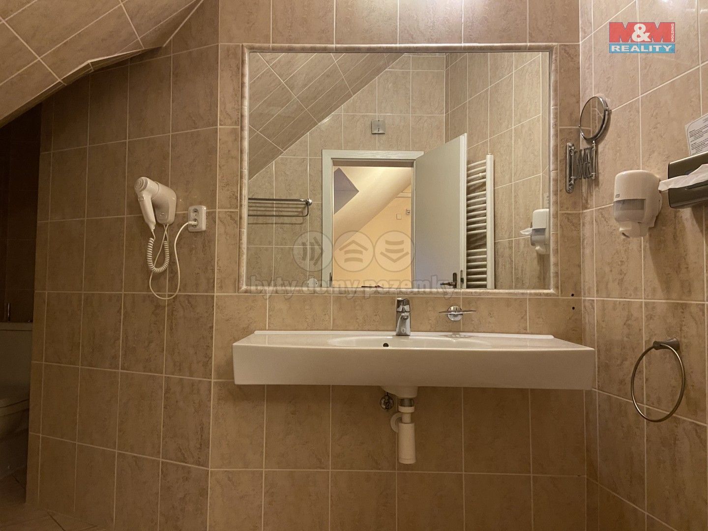 Pronájem bytu 4+kk 110 m² - foto 25