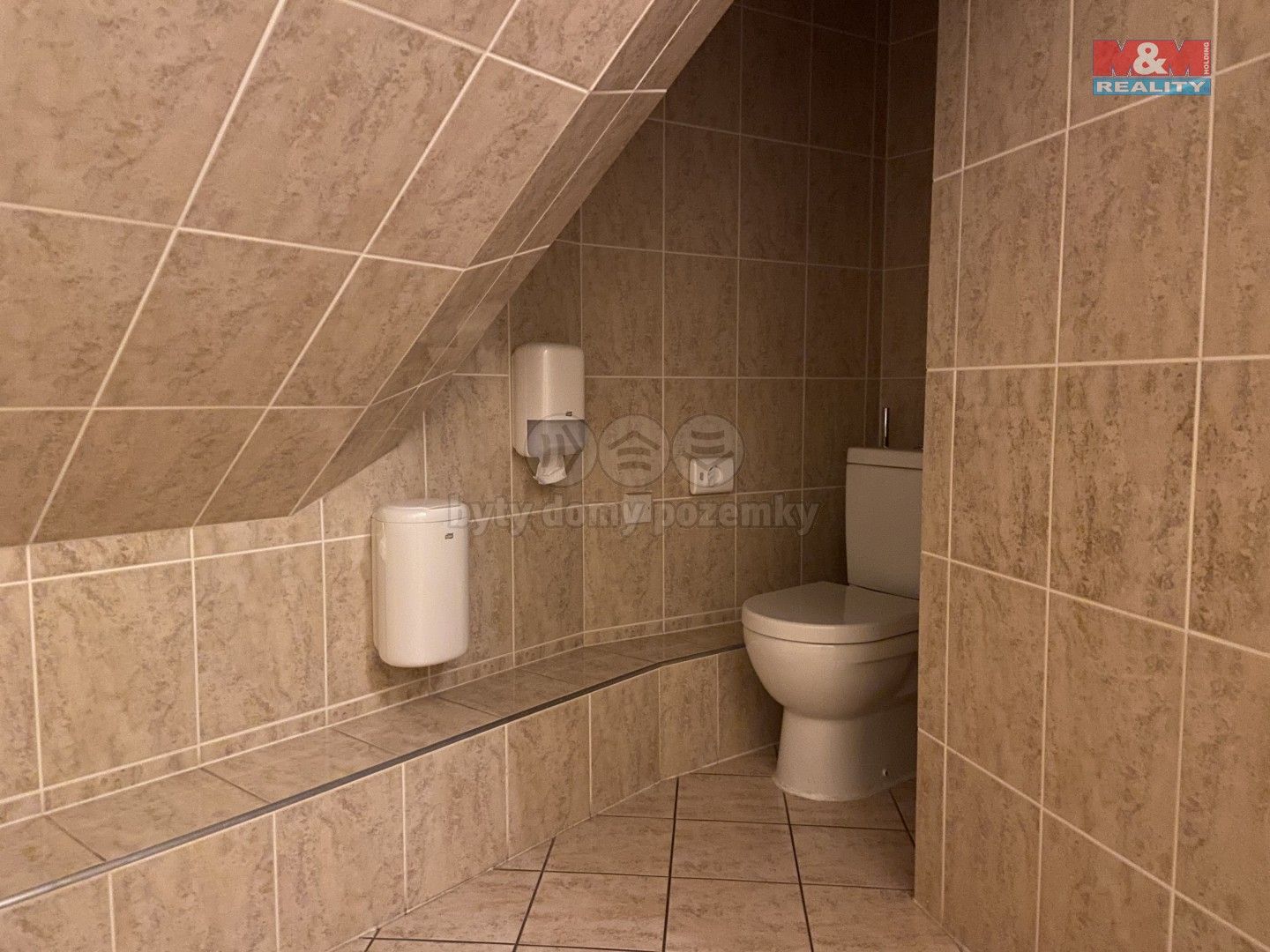 Pronájem bytu 4+kk 110 m² - foto 27