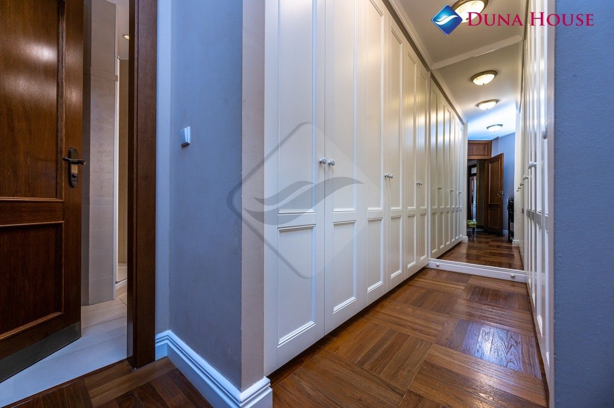 Prodej bytu 4+1 201 m² - foto 15