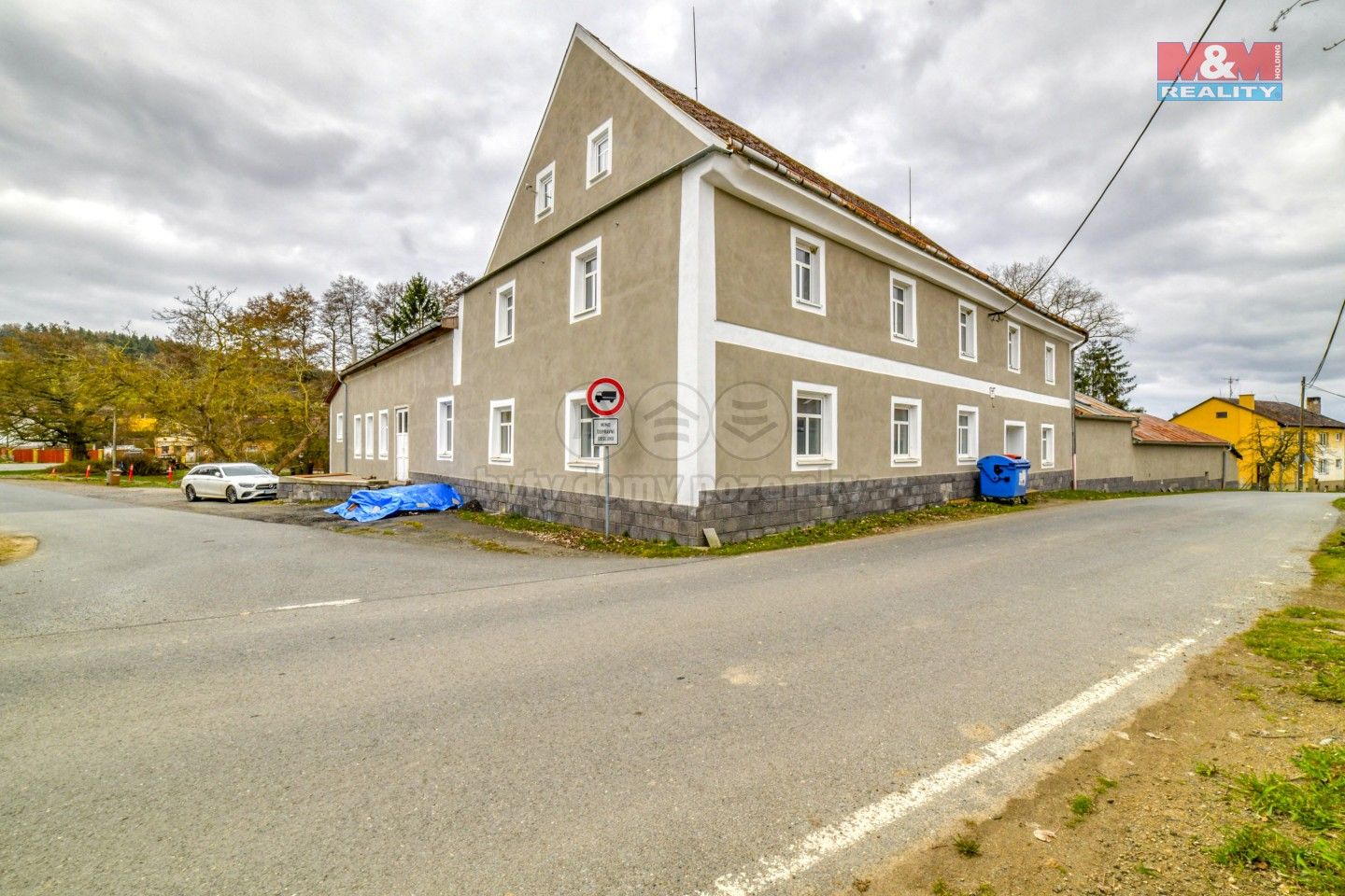 Prodej komerčního prostoru 745 m² - foto 7