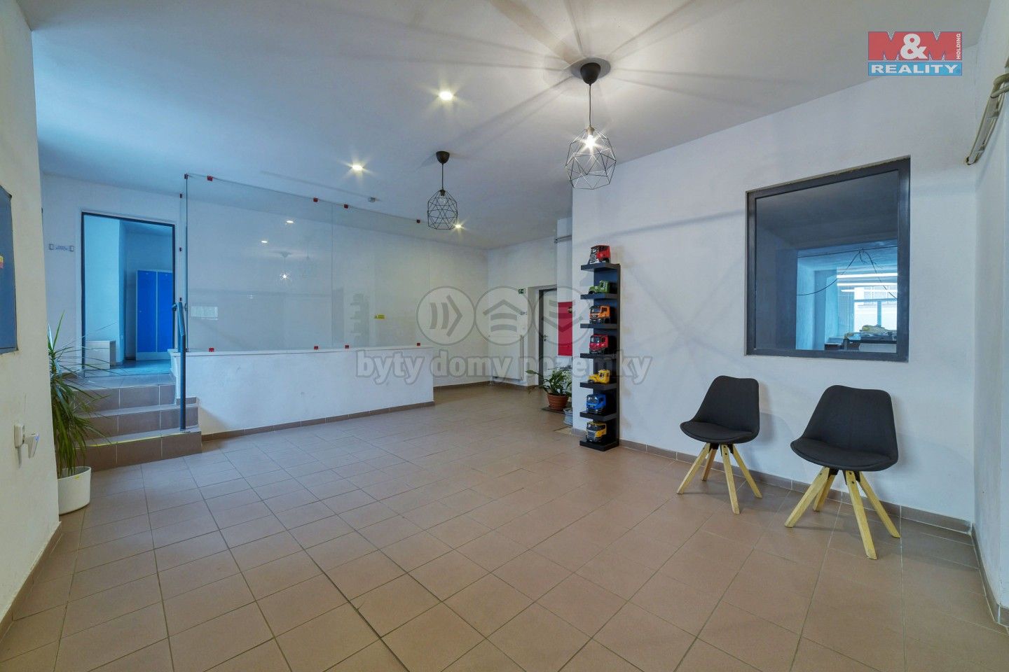 Prodej komerčního prostoru 745 m² - foto 13