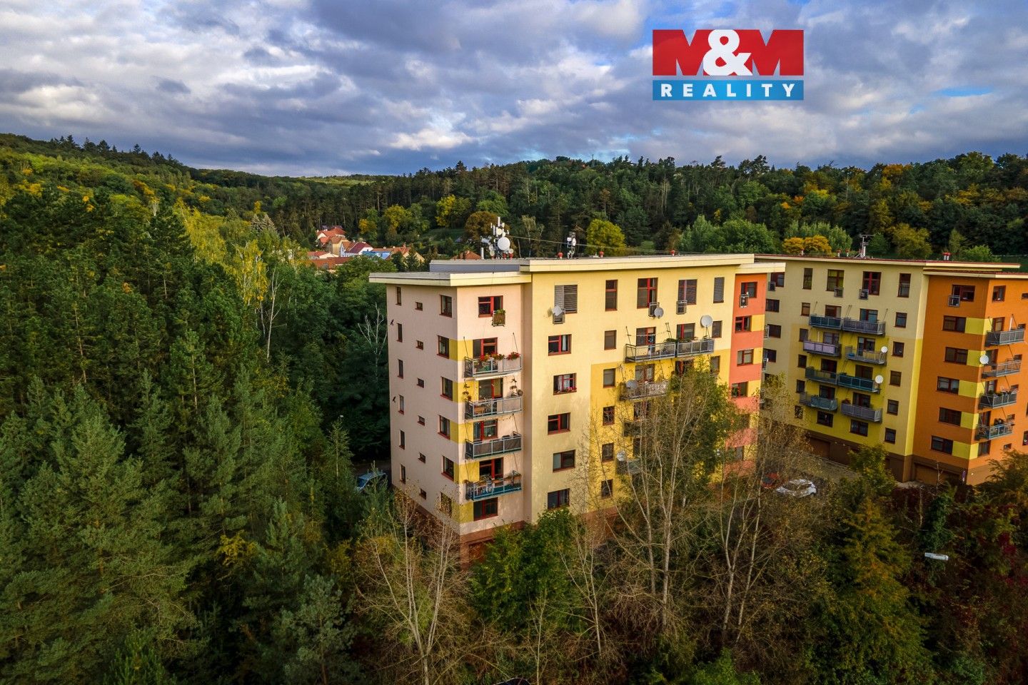 Pronájem bytu 1+kk 38 m² - foto 1