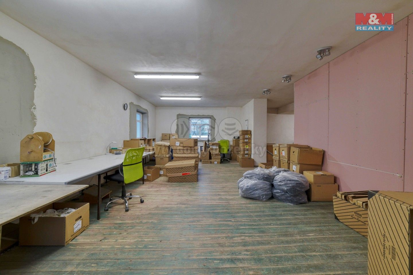 Prodej komerčního prostoru 745 m² - foto 19
