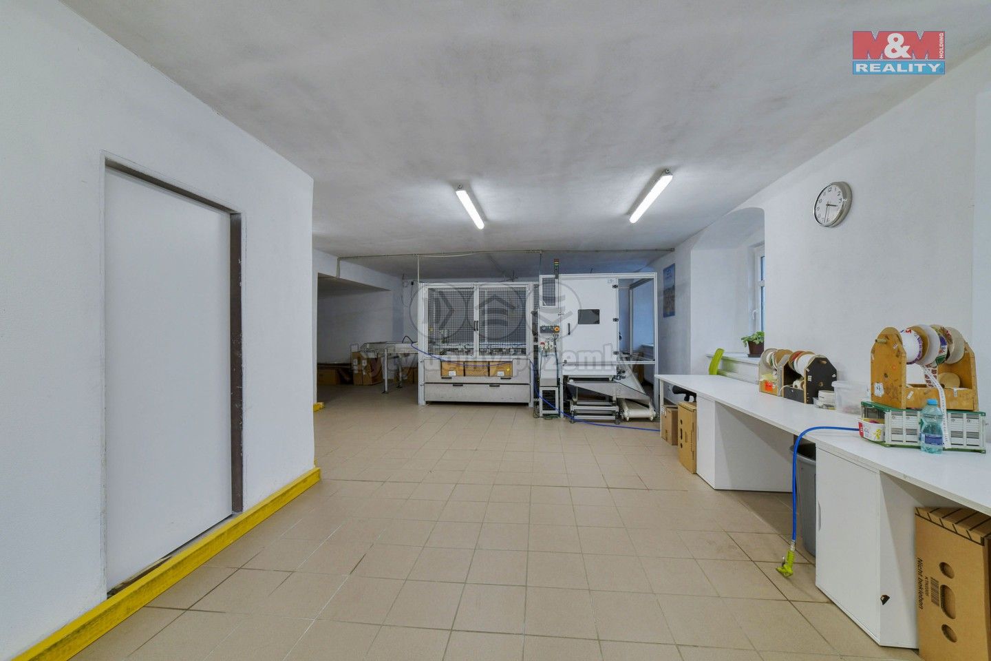 Prodej komerčního prostoru 745 m² - foto 24