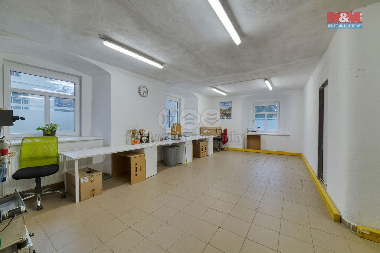 Prodej komerčního prostoru 745 m² - foto 23