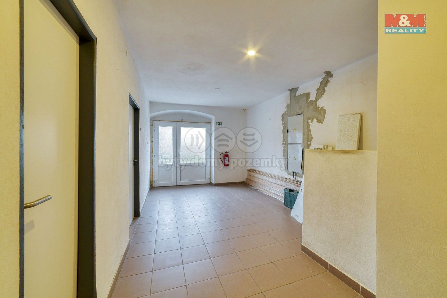 Prodej komerčního prostoru 745 m² - foto 25