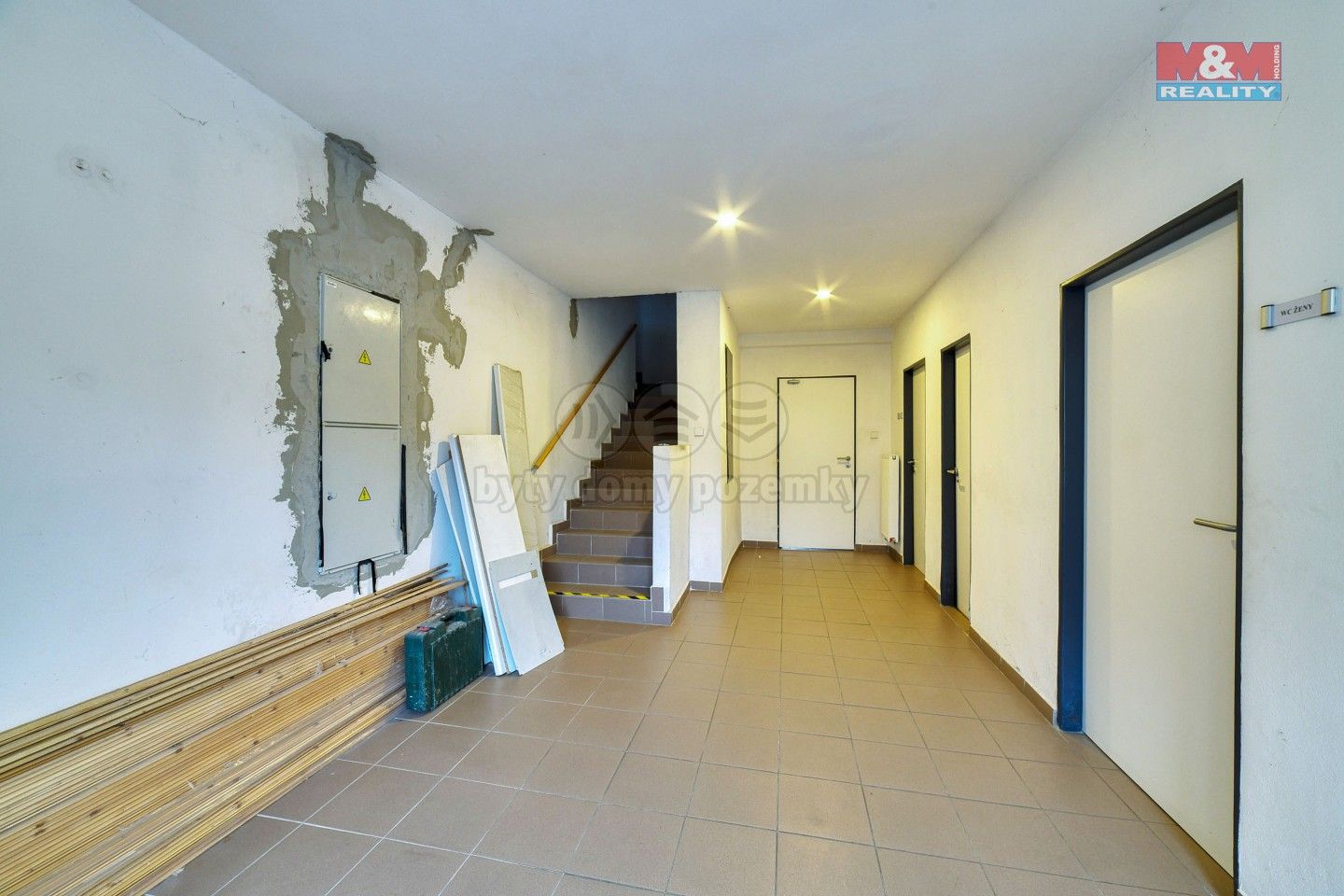 Prodej komerčního prostoru 745 m² - foto 26