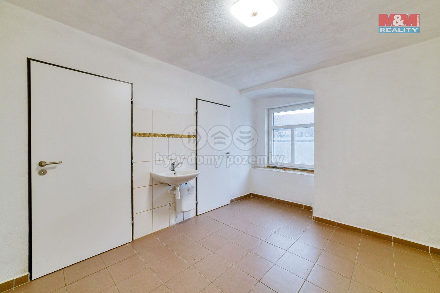 Prodej komerčního prostoru 745 m² - foto 29