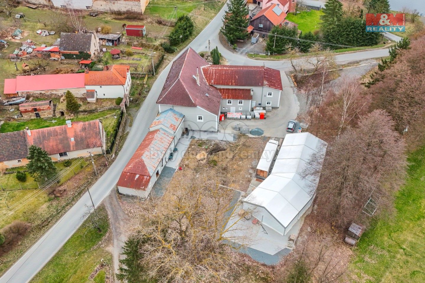 Prodej komerčního prostoru 745 m² - foto 49