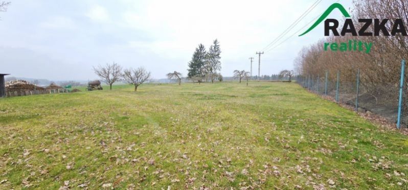 Prodej pozemku 1824 m² - foto 3