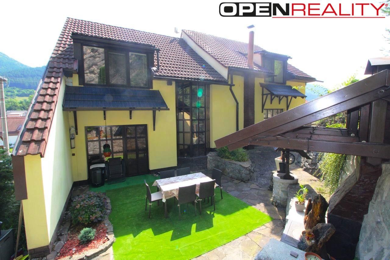 Prodej domu 240 m² - foto 3