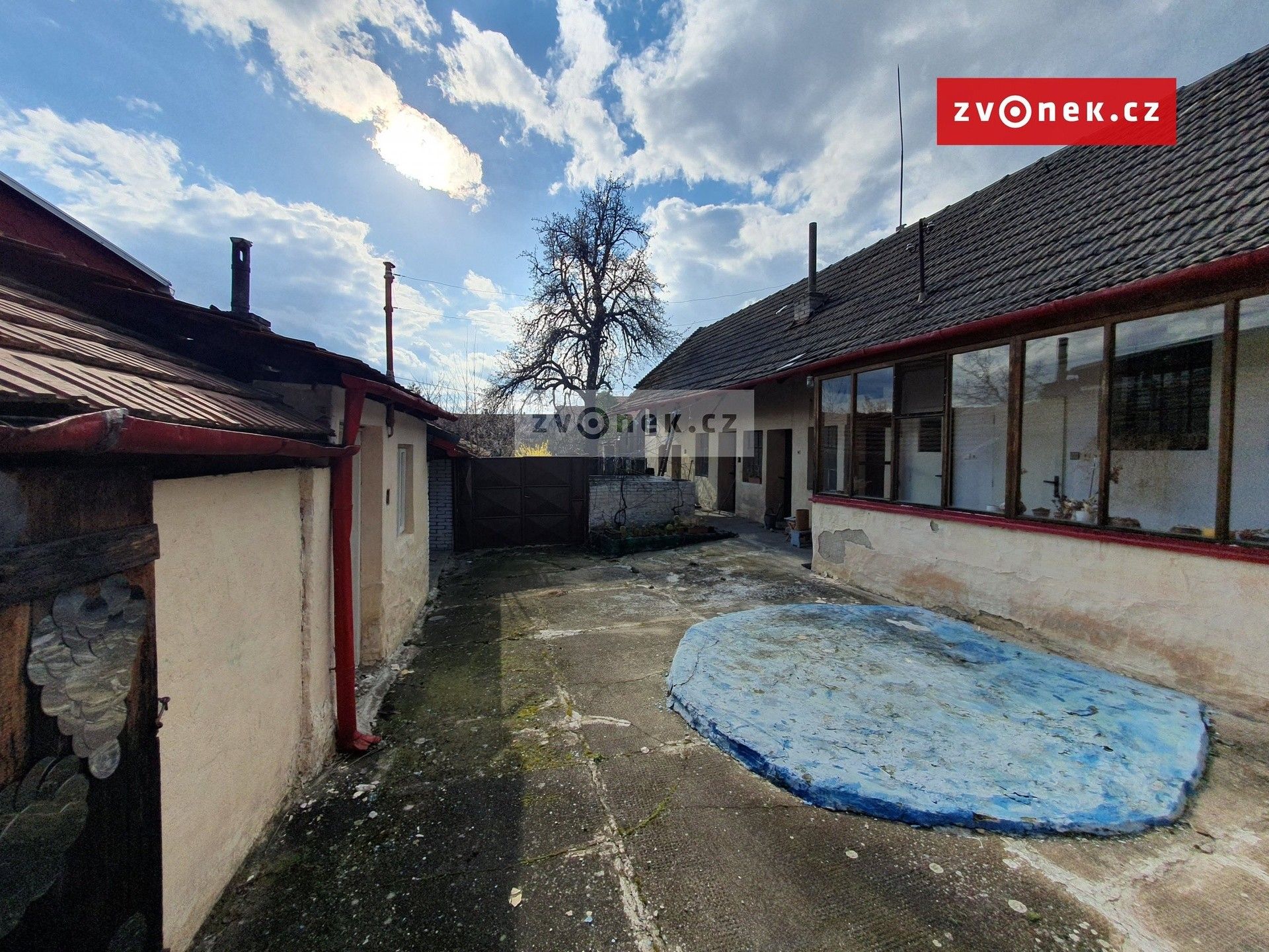 Prodej domu 285 m² - foto 2