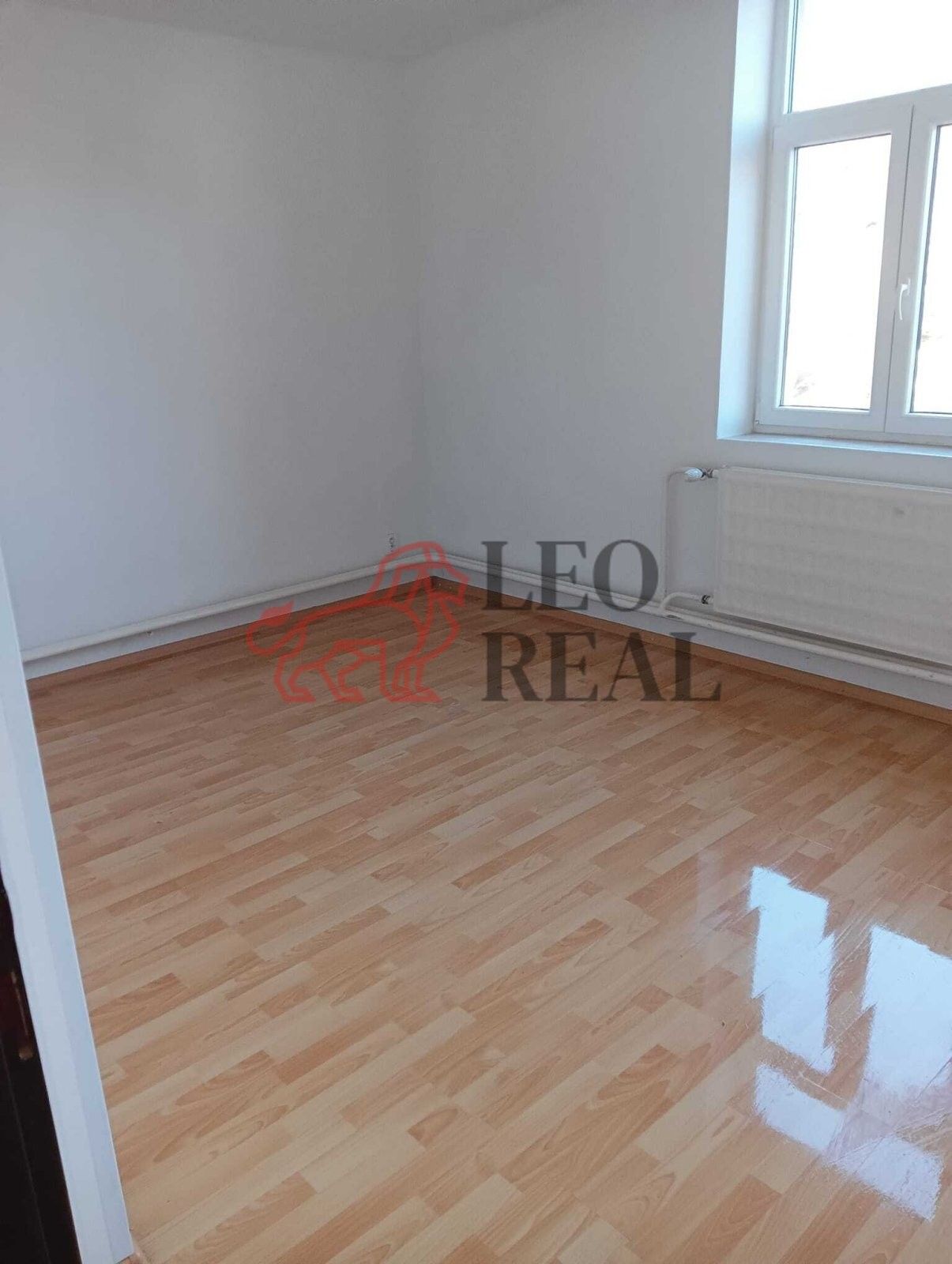 Pronájem bytu 3+kk 90 m² - foto 5