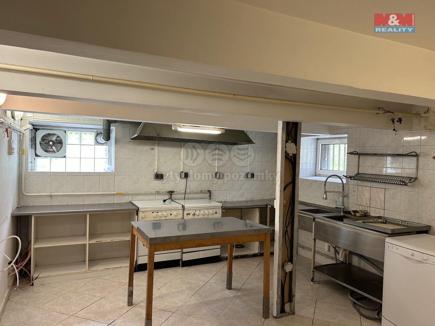 Pronájem komerčního prostoru 120 m² - foto 7