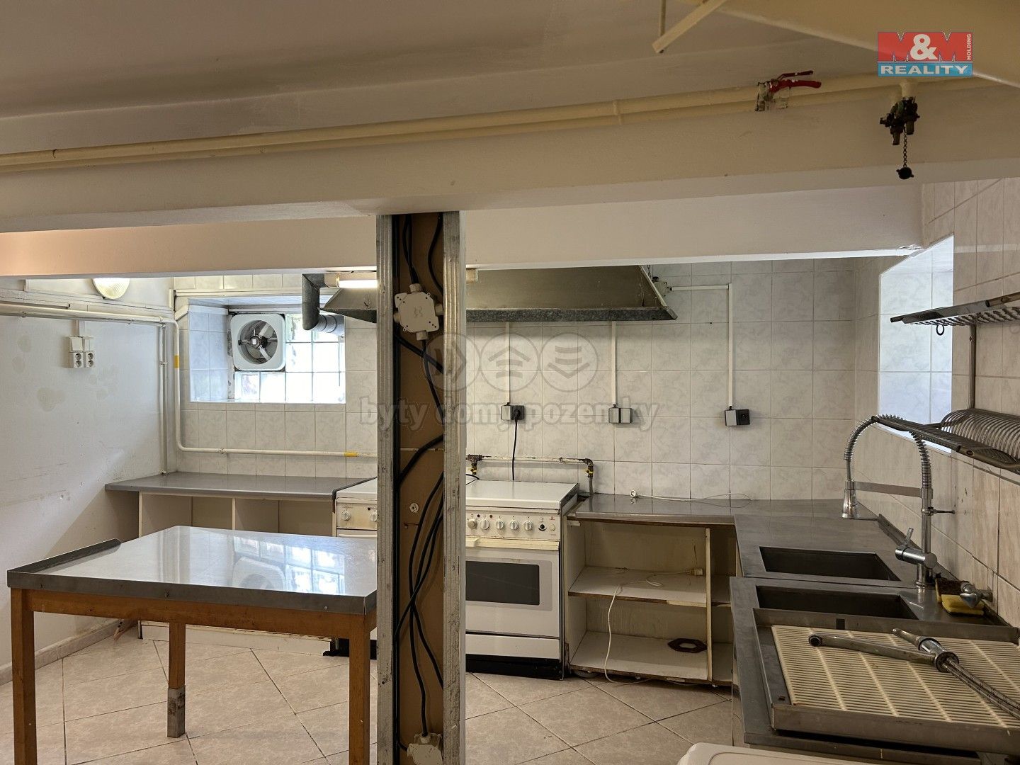 Pronájem komerčního prostoru 120 m² - foto 9
