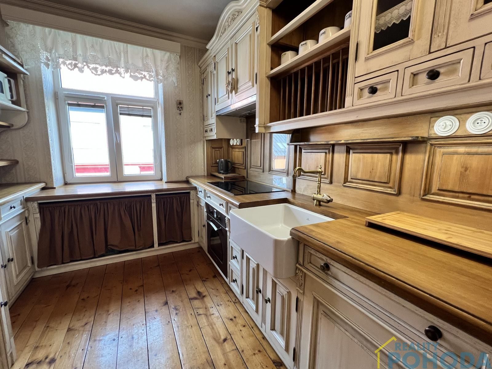 Pronájem bytu 3+1 62 m² - foto 4