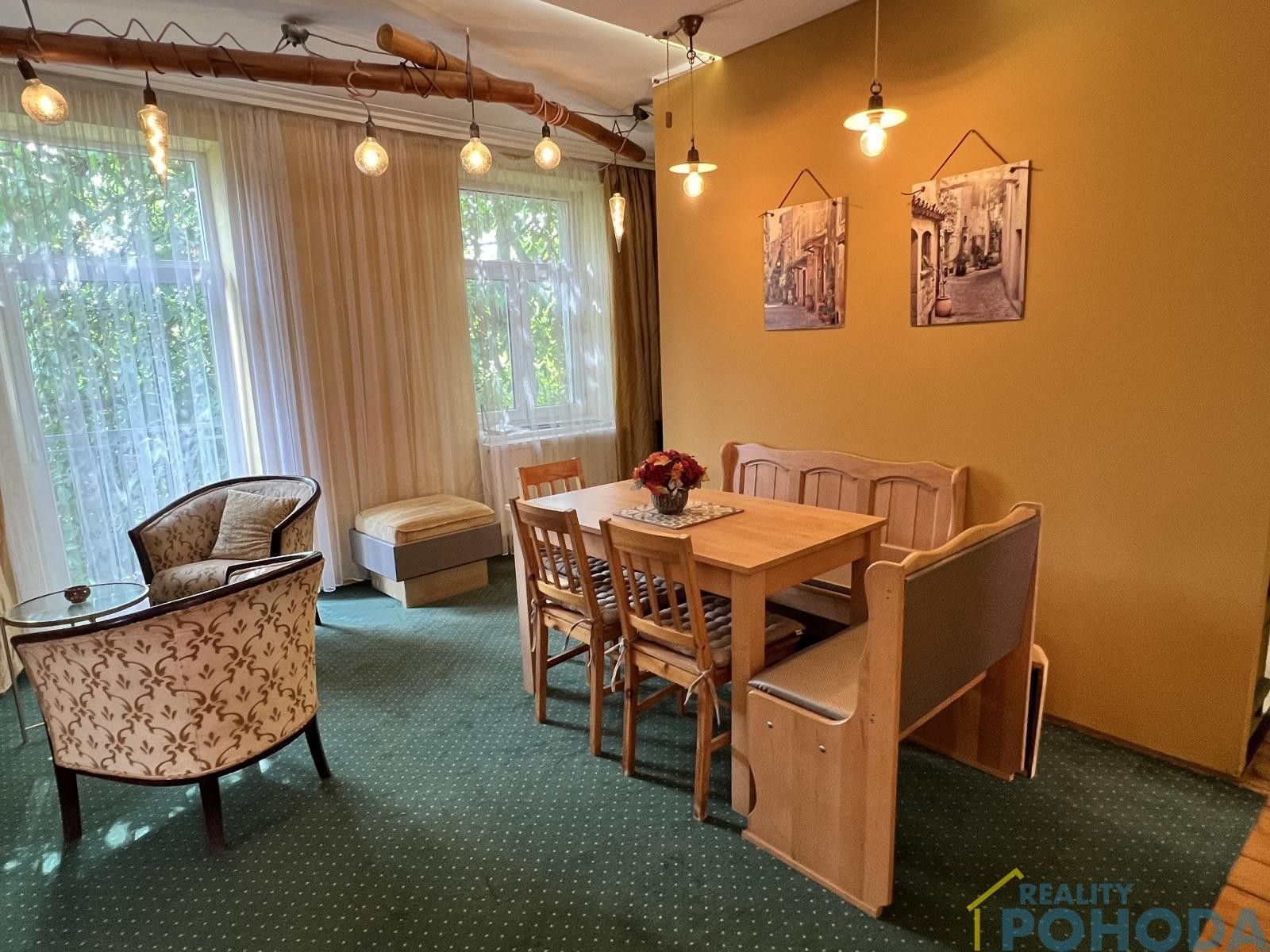 Pronájem bytu 3+1 62 m² - foto 11