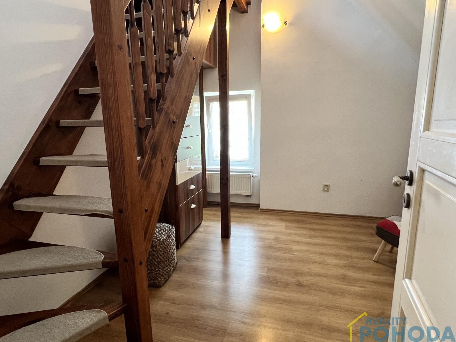 Pronájem bytu 3+1 62 m² - foto 17