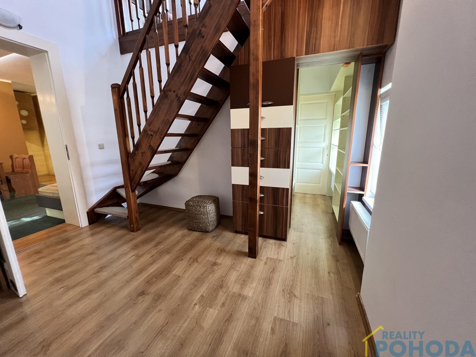Pronájem bytu 3+1 62 m² - foto 18