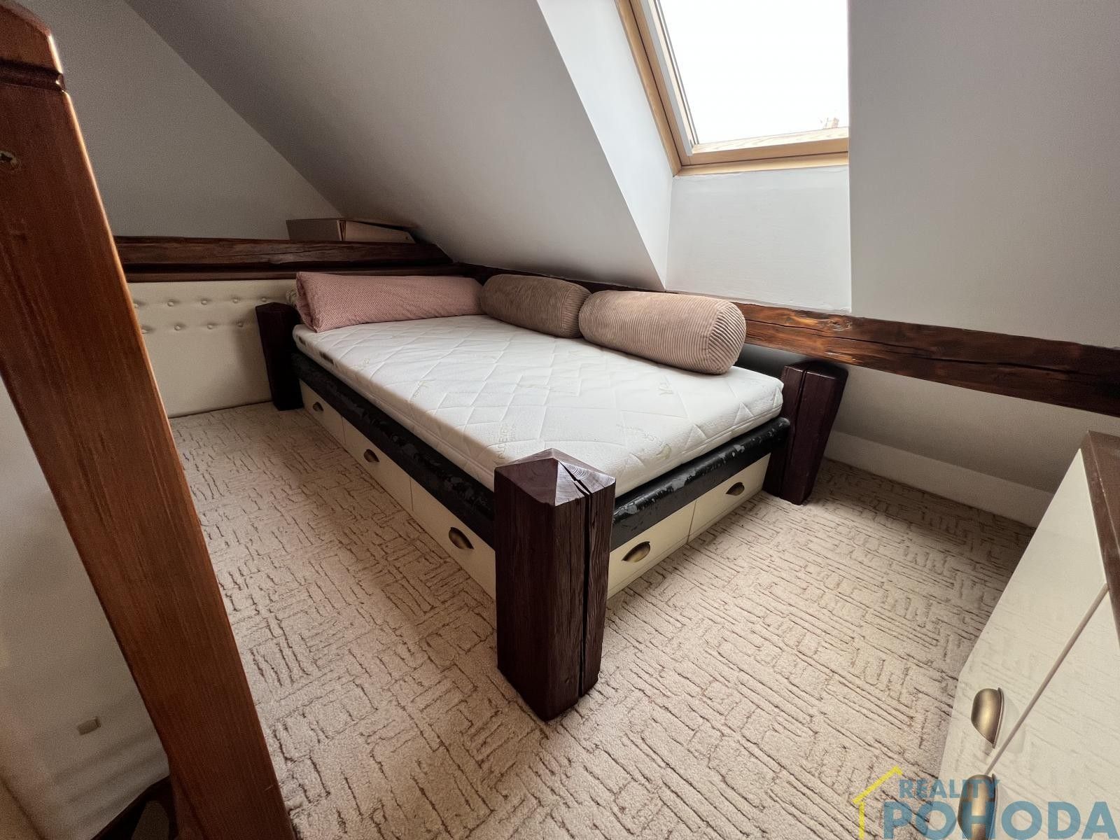 Pronájem bytu 3+1 62 m² - foto 21