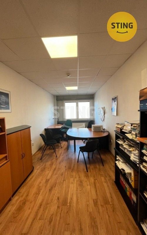Pronájem komerčního prostoru 107 m² - foto 6